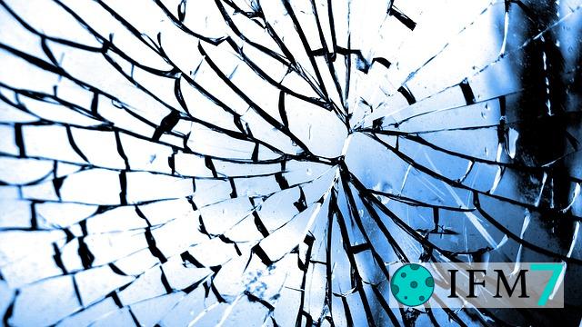 soñar con vidrios rotos